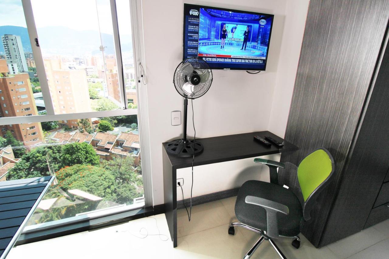 Ferienwohnung Loft Moderno En El Poblado Con Vista Y Parqueadero Mio Lofts Medellín Exterior foto